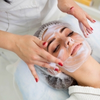 Foaming Enzyme Facial